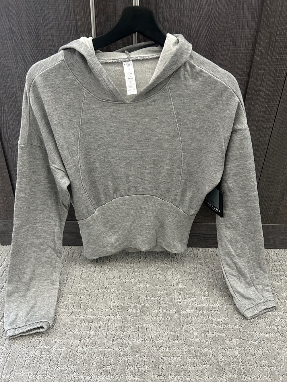 Women's Cropped Hooded Sweatshirt - Gray